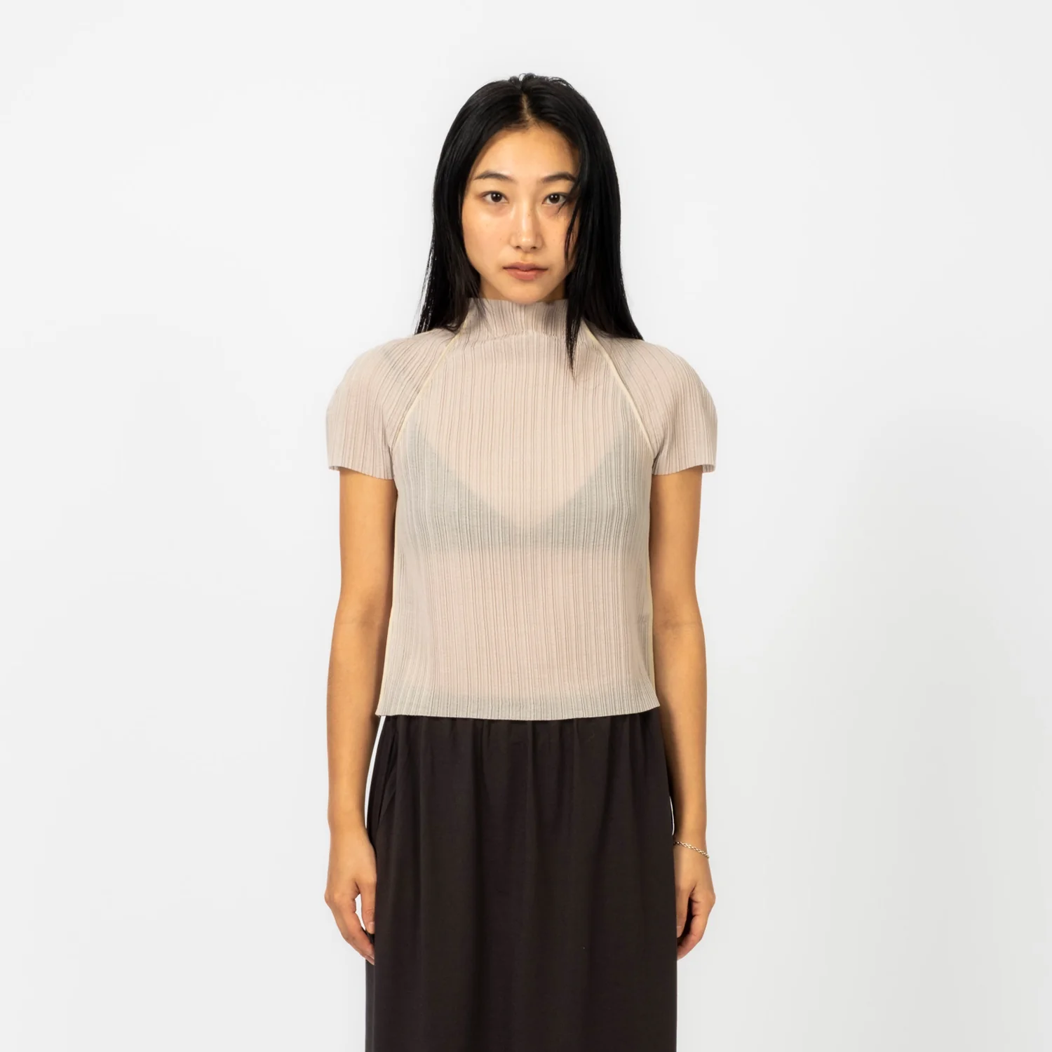 WOMEN'S TOPS